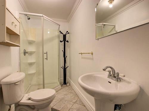 Powder room - 1759 Rue Soucy, Longueuil (Saint-Hubert), QC - Indoor Photo Showing Bathroom