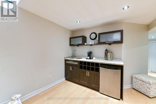 654 Ashprior Ave, Mississauga, ON - Indoor Photo Showing Other Room