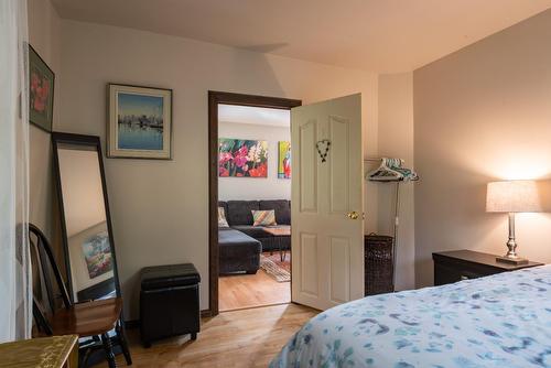 2007 Princess Avenue, Rossland, BC - Indoor Photo Showing Bedroom