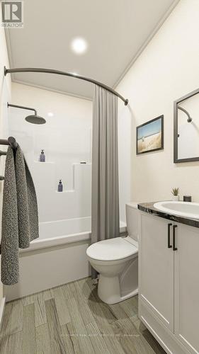 Lchtx - 1047 Bonnie Lake Camp Road, Bracebridge, ON - Indoor Photo Showing Bathroom