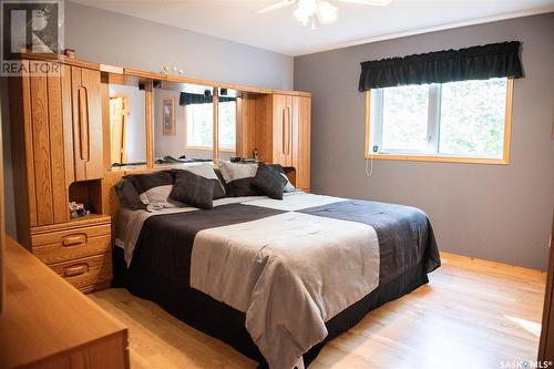 53 Lake Side Drive, Kipabiskau Lake, SK - Indoor Photo Showing Bedroom