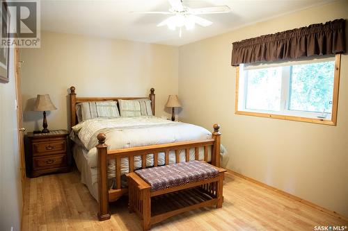 53 Lake Side Drive, Kipabiskau Lake, SK - Indoor Photo Showing Bedroom