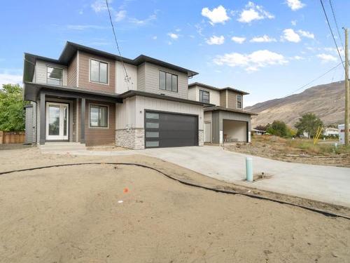 2616 Elston Drive, Kamloops, BC - Outdoor With Facade