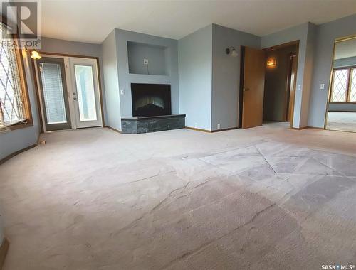 221 Oxbow Drive, Swift Current Rm No. 137, SK - Indoor With Fireplace