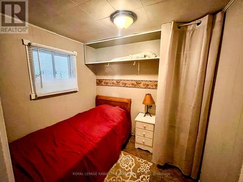 81 Mcguire Beach Rd, Kawartha Lakes, ON - Indoor Photo Showing Bedroom