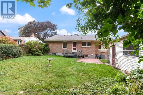 245 Avenue Rd, Newmarket, ON - Outdoor