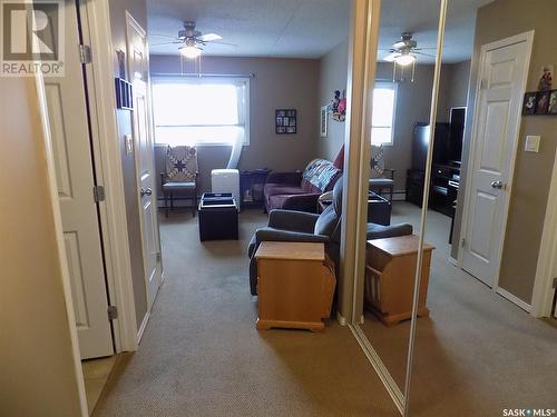 308 445 Government Road, Weyburn, SK - Indoor Photo Showing Other Room