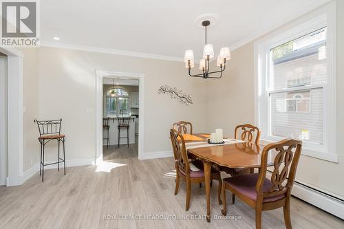 7 Guelph St, Halton Hills, ON - Indoor Photo Showing Dining Room