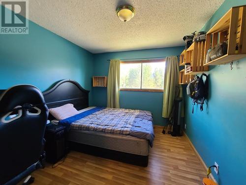 1505 S 5 Highway, Valemount, BC - Indoor Photo Showing Bedroom