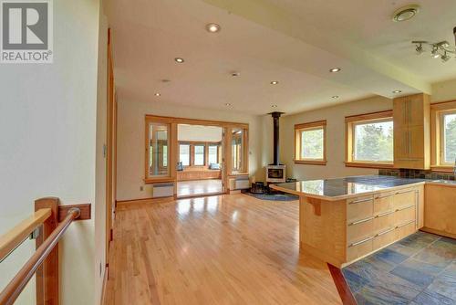 2247 Boom Siding Road, Little Rapids, NL - Indoor Photo Showing Other Room