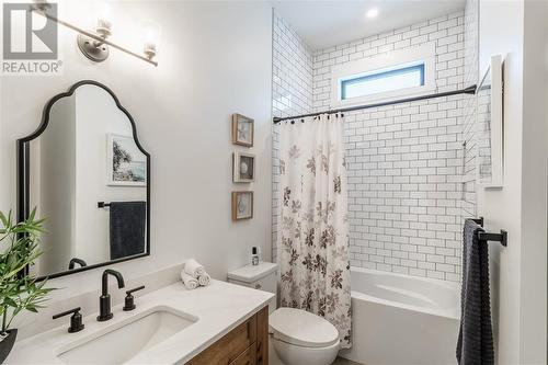 67 Twin Lakes Road, Enderby, BC - Indoor Photo Showing Bathroom