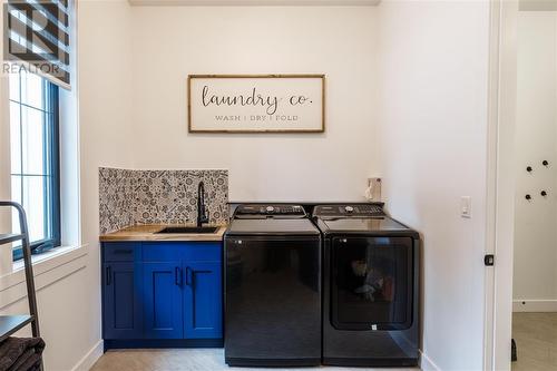 67 Twin Lakes Road, Enderby, BC - Indoor Photo Showing Laundry Room