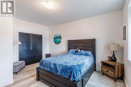 67 Twin Lakes Road, Enderby, BC - Indoor Photo Showing Bedroom
