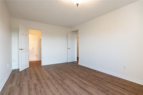 500 Green Road|Unit #717, Stoney Creek, ON - Indoor Photo Showing Other Room