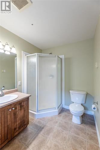 812 Southside Road, St. John'S, NL - Indoor Photo Showing Bathroom