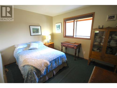 8199 Mclennan Road, Vernon, BC - Indoor Photo Showing Bedroom