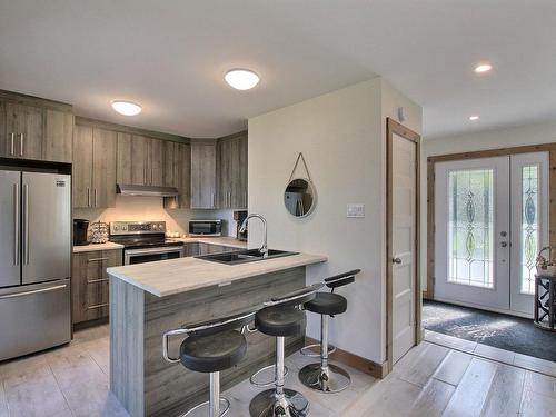 Overall view - 210 Rue Du Coteau, Val-D'Or, QC - Indoor Photo Showing Kitchen