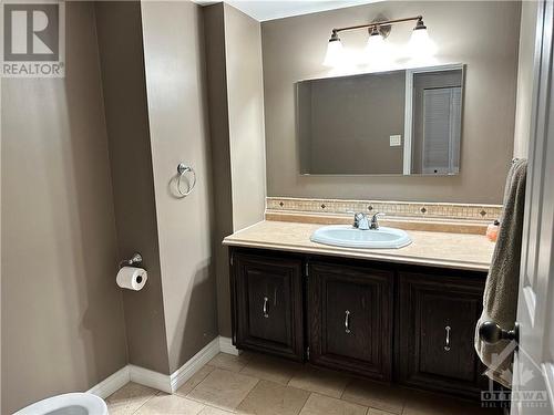 3301 9Th Line Road, Ottawa, ON - Indoor Photo Showing Bathroom