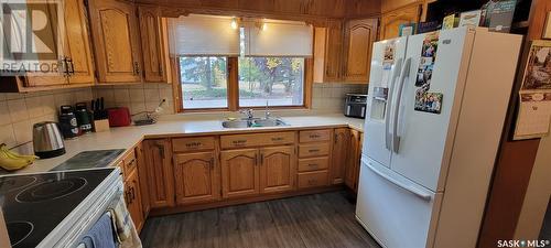 500 Broad Street, Cut Knife, SK - Indoor Photo Showing Kitchen With Double Sink
