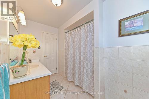 14334 The Gore Rd, Caledon, ON - Indoor Photo Showing Bathroom