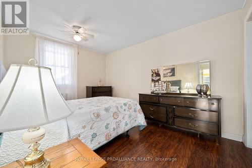 430 Nelson St, Kingston, ON - Indoor Photo Showing Bedroom