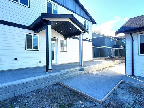 105 Despard Ave, Parksville, BC - Outdoor With Exterior