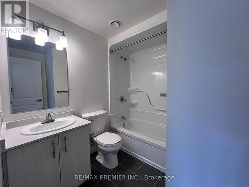 204 - 387 King Street E, Kitchener, ON - Indoor Photo Showing Bathroom