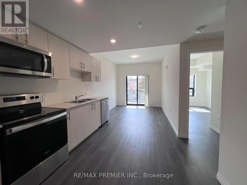 208 - 387 King Street E, Kitchener, ON - Indoor Photo Showing Kitchen With Double Sink