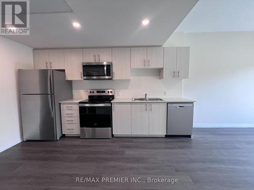 308 - 387 King Street E, Kitchener, ON - Indoor Photo Showing Kitchen With Double Sink