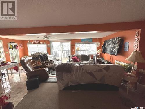 211 Osment Avenue, Katepwa Beach, SK - Indoor Photo Showing Living Room