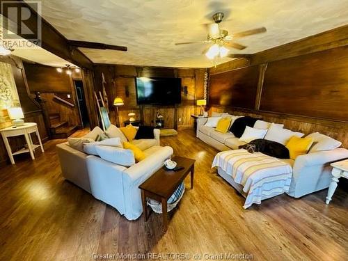 30 Doiron, Grand-Barachois, NB - Indoor Photo Showing Living Room