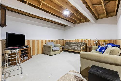 1108 Westridge Street, Creston, BC - Indoor Photo Showing Basement