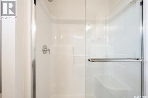 127 Doran Way, Saskatoon, SK - Indoor Photo Showing Bathroom