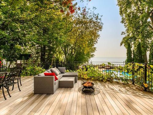 Waterfront - 21 Cours East Gables, Beaconsfield, QC - Outdoor With Body Of Water With View