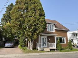 2272 Rue St-Simon  Saguenay (Jonquière), QC G7X 6E7