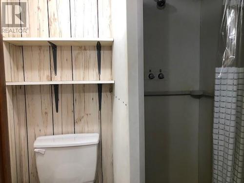 9 Memorial Drive, Gander, NL - Indoor Photo Showing Bathroom