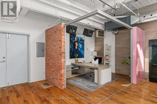 203 - 326 Carlaw Avenue, Toronto, ON - Indoor Photo Showing Other Room