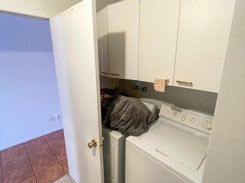 Logement - 4480 Rue Dubois, Drummondville, QC - Indoor Photo Showing Laundry Room