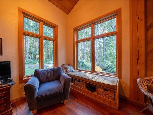 434 Meadow Valley Trail, Thetis Island, BC - Indoor