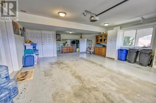3808 Sawgrass Drive, Osoyoos, BC - Indoor Photo Showing Garage