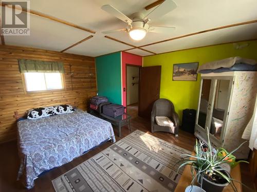 3711 212 Road, Dawson Creek, BC - Indoor Photo Showing Bedroom