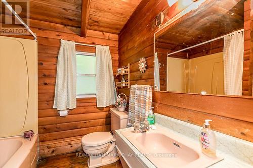 149 Eight Mile Point Rd, Oro-Medonte, ON - Indoor Photo Showing Bathroom