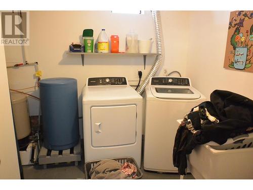 4836 Quesnel-Hydraulic Road, Quesnel, BC - Indoor Photo Showing Laundry Room