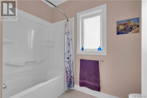 653 Sea Street, Saint John, NB - Indoor Photo Showing Bathroom