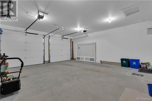 653 Sea Street, Saint John, NB - Indoor Photo Showing Garage