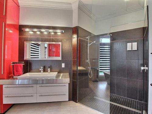 Salle de bains - 155 Rue Brazeau, Val-D'Or, QC - Indoor Photo Showing Bathroom