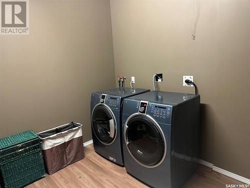 991 Thompson Crescent, La Ronge, SK - Indoor Photo Showing Laundry Room