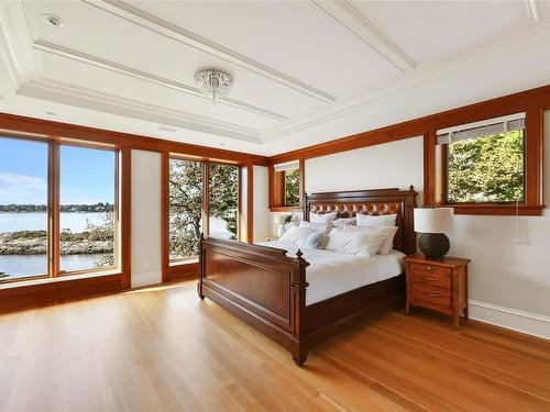 2871 Sea View Rd, Saanich, BC - Indoor Photo Showing Bedroom