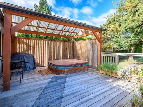 156 Lennea Pl, Campbell River, BC - Outdoor With Deck Patio Veranda With Exterior