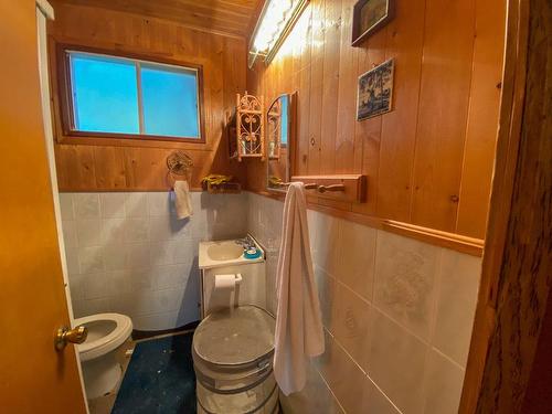 Bathroom - 184 Ch. Tervette, Grenville-Sur-La-Rouge, QC - Indoor Photo Showing Bathroom
